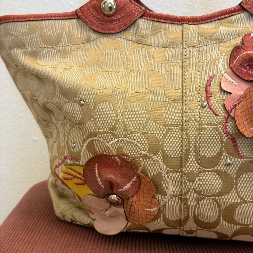 Coach Beige and Pink Floral Tote - Picture 3 of 8